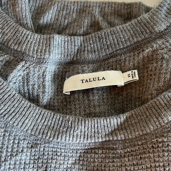 Aritzia Talula knit sweater - Picture 2 of 5